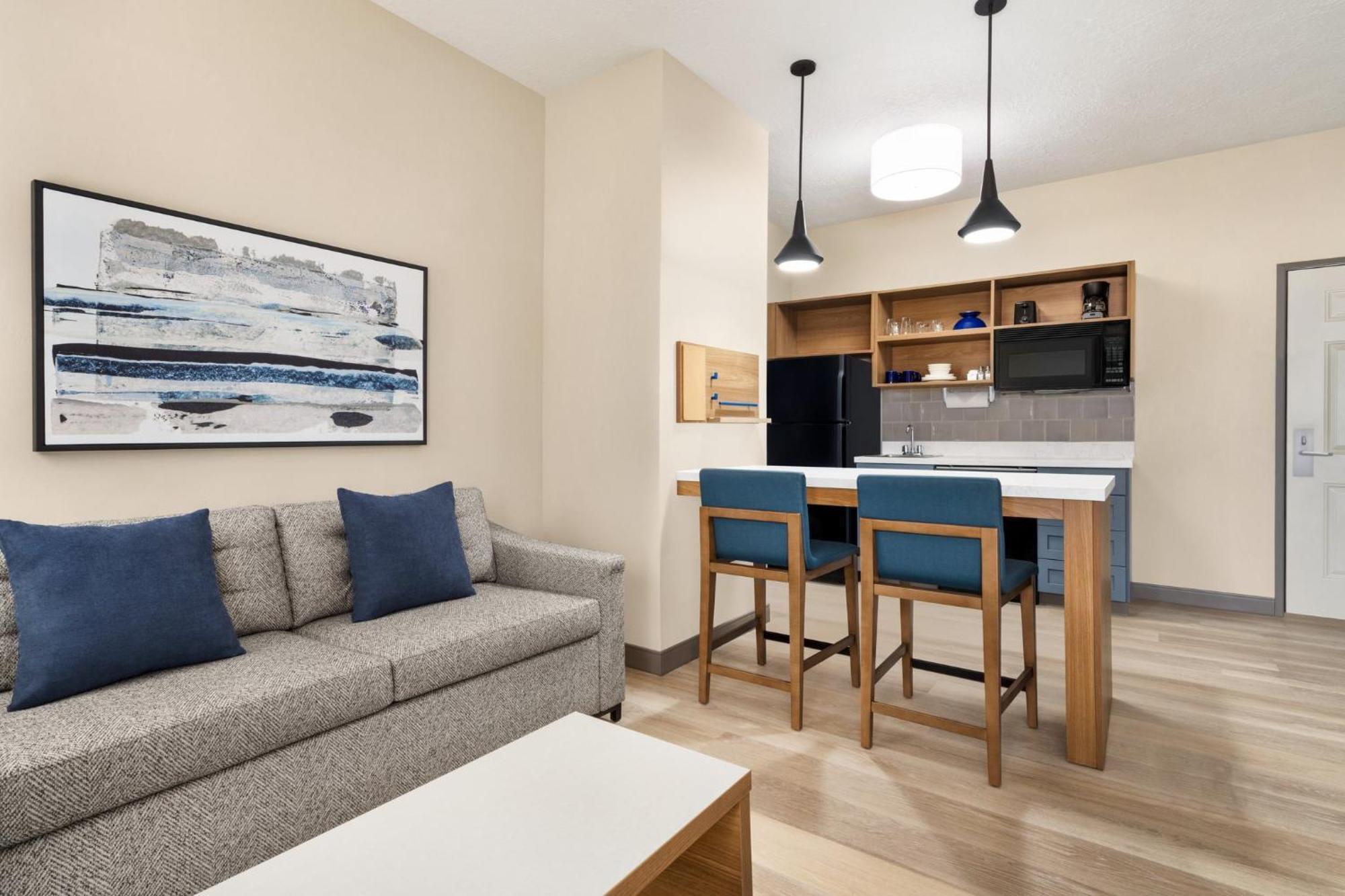 Candlewood Suites Boise - Towne Square By Ihg Exterior photo